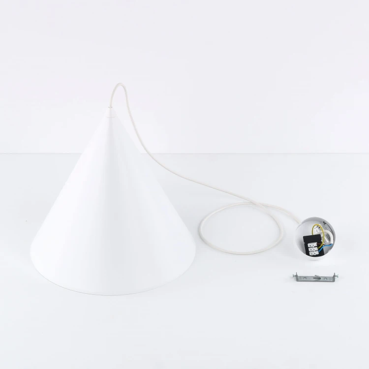10009_CONO_WHITE_X.jpg