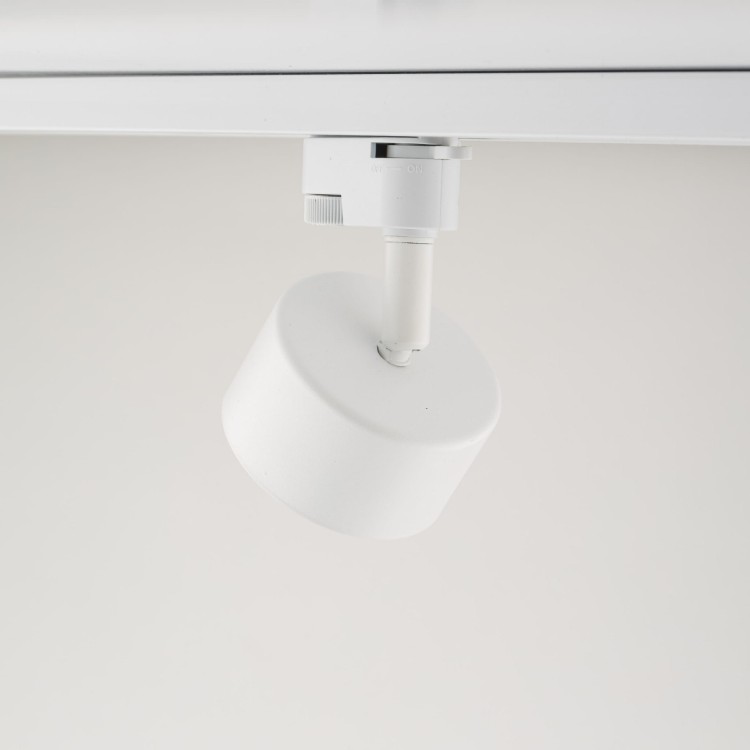4397_TRACER_WHITE_T.jpg