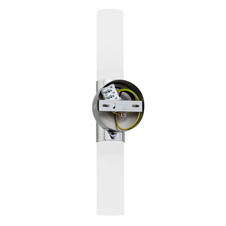 TAYLOR_7204_03_white_net.jpg