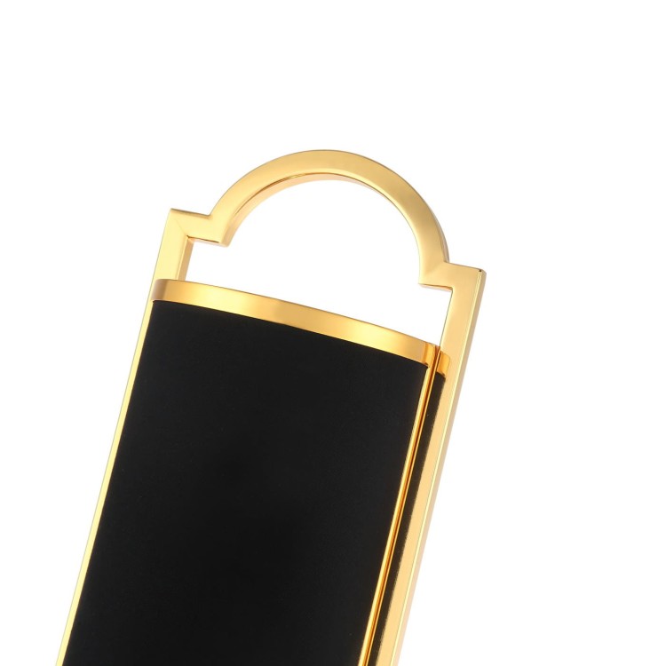 libero-parete-gold-1-z.jpg