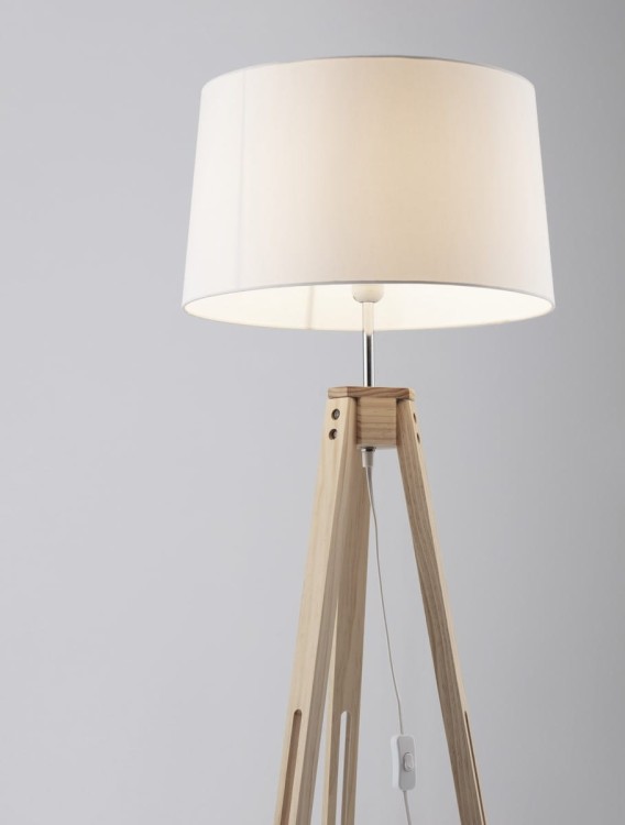 le43445_3.jpg