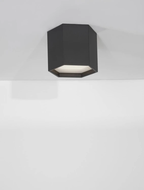 le43600.5.jpg