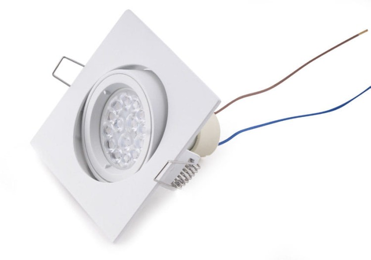 f90d34FINE-H0039_3.jpg