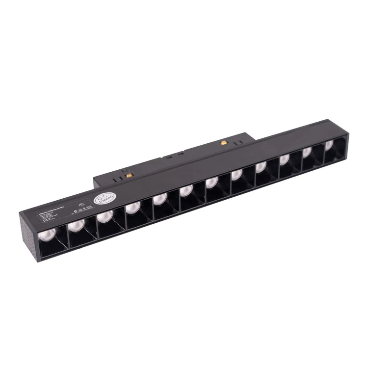vjg15qM0004-p.jpg