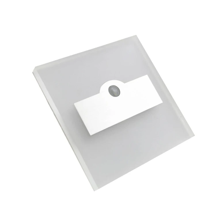 eks9101$b.jpg