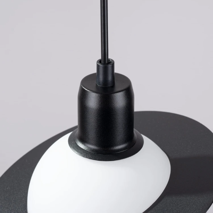 1358-4e-k.jpg