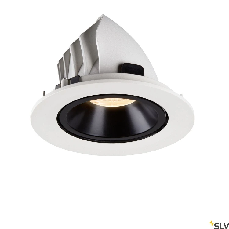 slv_1005984_7_rgb.jpg