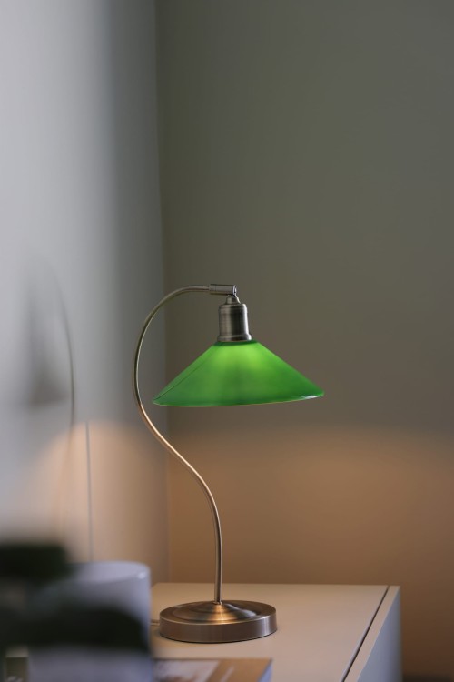 108864_vela_100.jpg