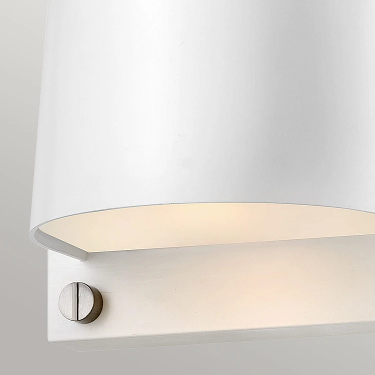HK-SCOUT-WHT_detail2.jpg