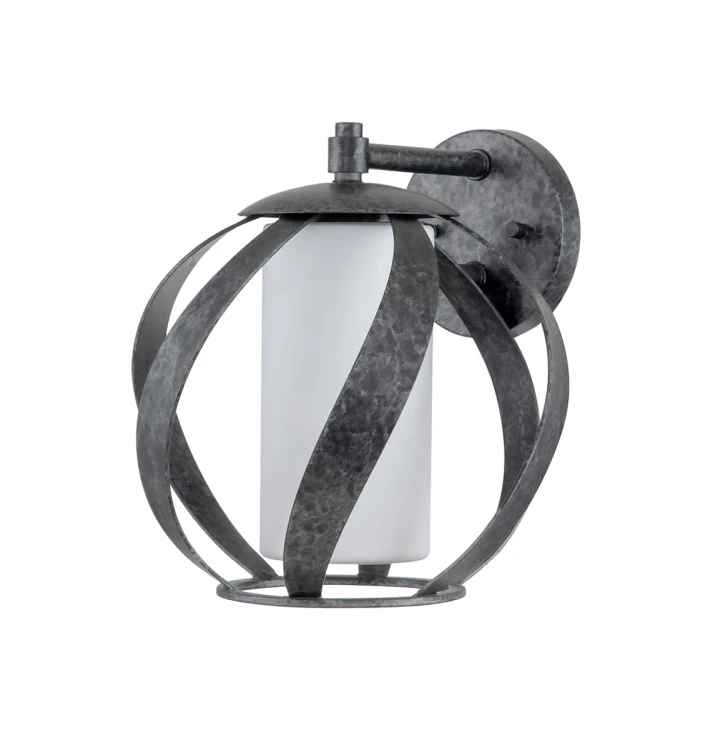 qn-blacksmith1-obk_off.jpg