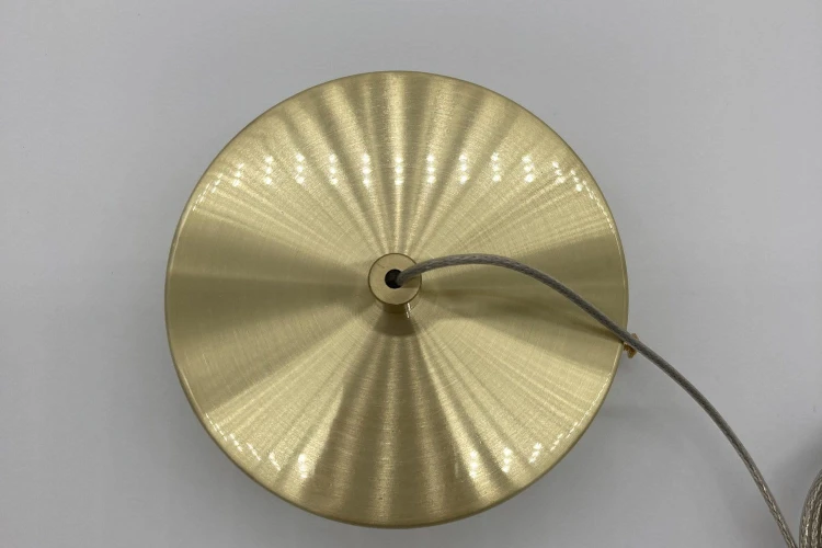 pol_po_Lampa-wiszaca-BEAM-80-LED-zlota-80-cm-197_9.jpg