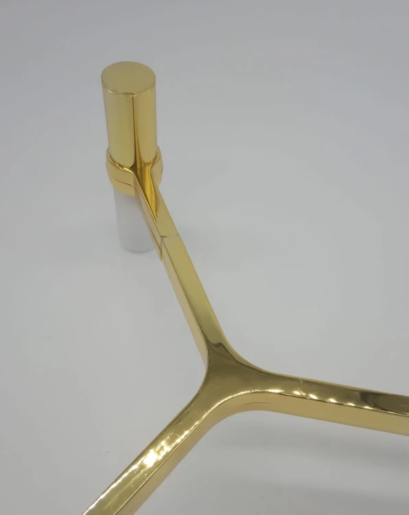 pol_po_Lampa-wiszaca-CANDLES-10-zlota-165-cm-282_5.jpg