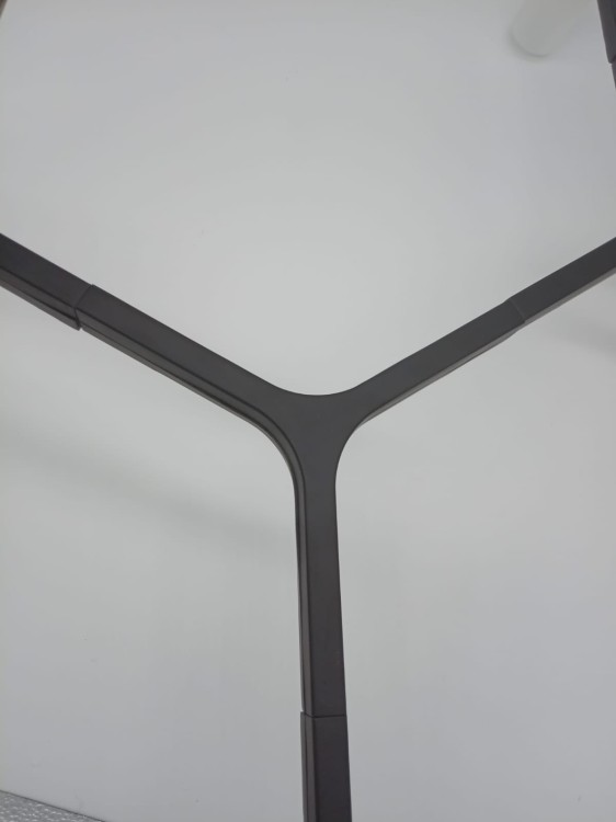pol_po_Lampa-wiszaca-CANDLES-10-czarna-165-cm-450_2.jpg