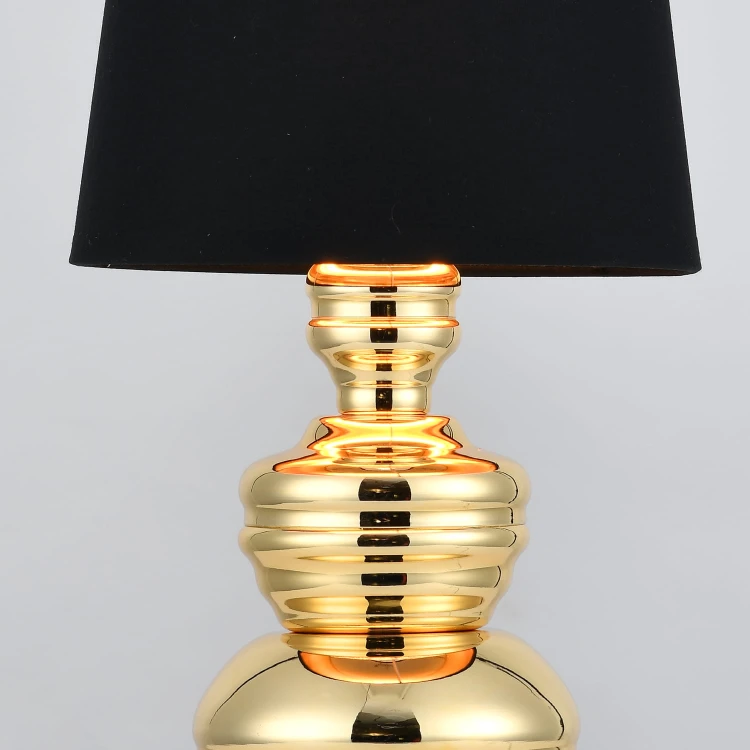 pol_po_Lampa-stolowa-QUEEN-zloto-czarna-18-cm-546_1.jpg