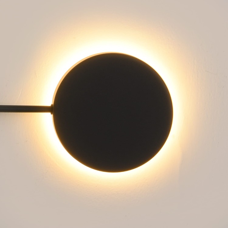 pol_po_Lampa-scienna-CLEX-4-LED-czarna-112-cm-627_4.jpg