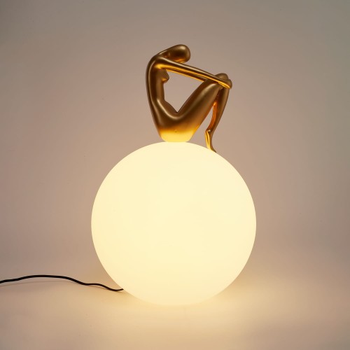 pol_po_Lampa-stolowa-WOMAN-2-zlota-35-cm-969_5.jpg