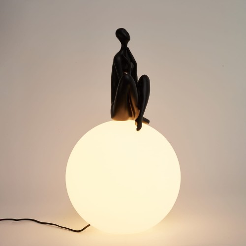 pol_po_Lampa-stolowa-WOMAN-3-czarna-35-cm-970_3.jpg