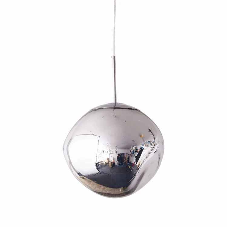 pol_po_Lampa-wiszaca-GLAM-M-srebrna-28-cm-1045_7.jpg
