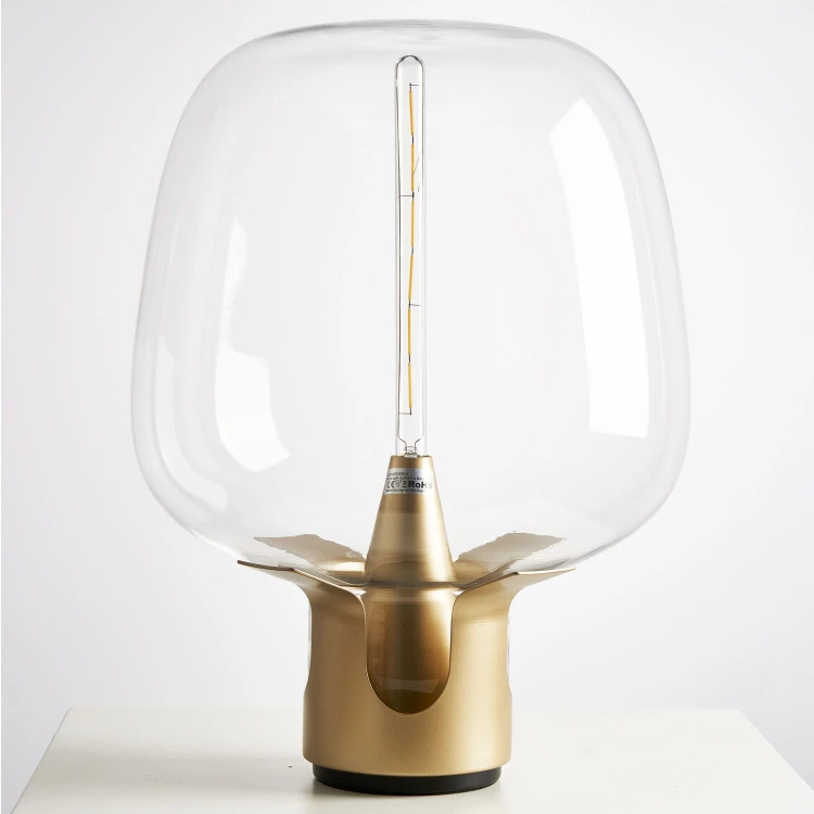 pol_po_Lampa-stolowa-FATA-transparentno-zlota-35-46-cm-1100_8.jpg