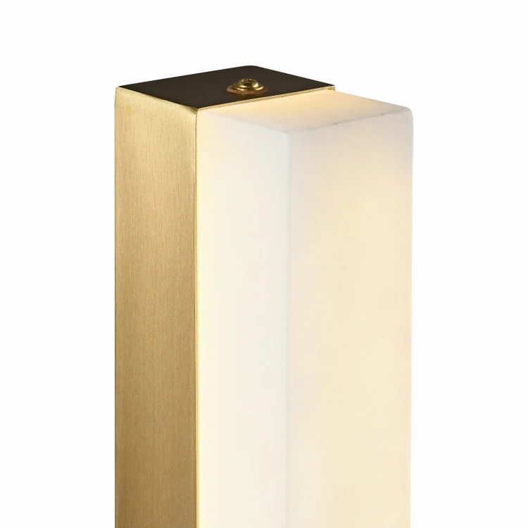 pol_po_Lampa-scienna-BLOCK-bialy-marmur-i-mosiadz-40-cm-1126_1.jpg