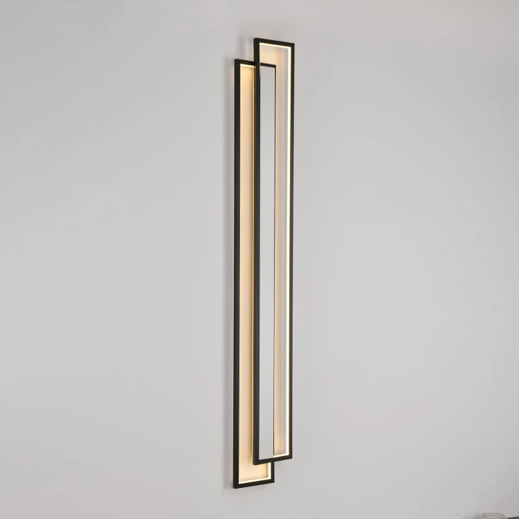 pol_po_Lampa-scienna-SYMMETRY-200-LED-czarna-200-cm-1220_1.jpg