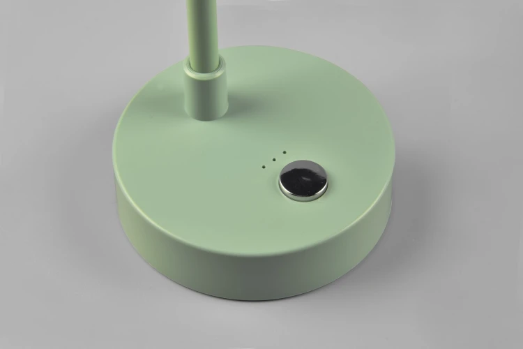 R52661115_4.jpg