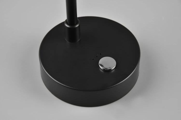 R52661102_4.jpg