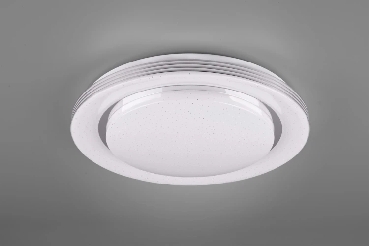 R67045800_3.jpg