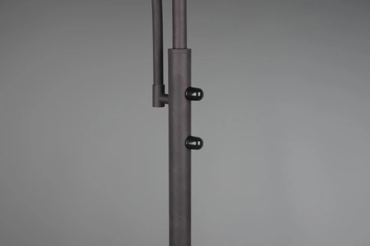 R46322024_1.jpg