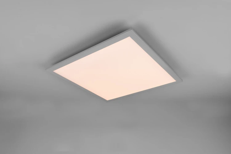 R62864587_2.jpg