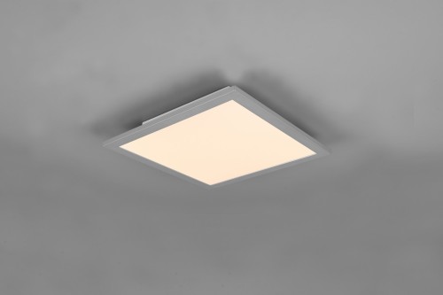 R62863087_2.jpg