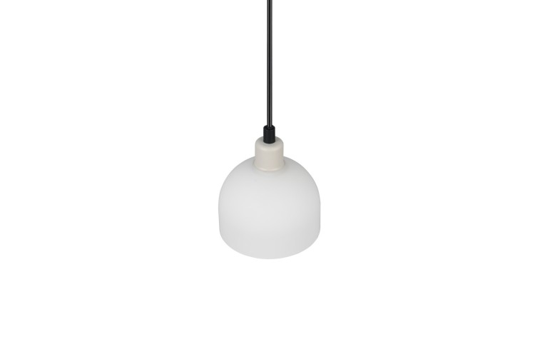r31861076_4.jpg