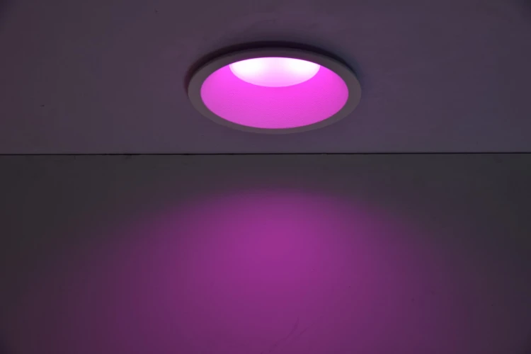 8304101446_06.jpg