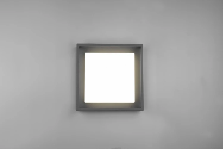 677860142_6.jpg