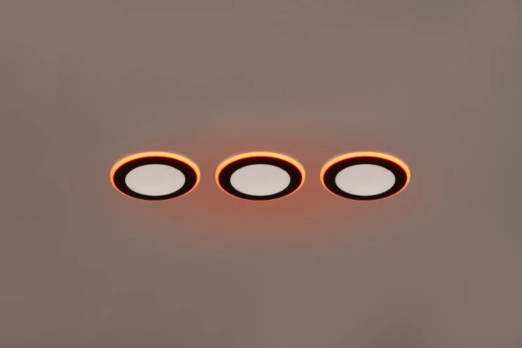 653610332_8.jpg