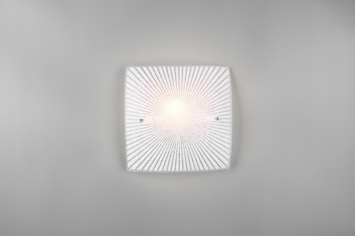 612200100_1.jpg