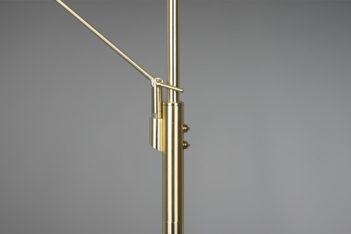 426510208_1.jpg