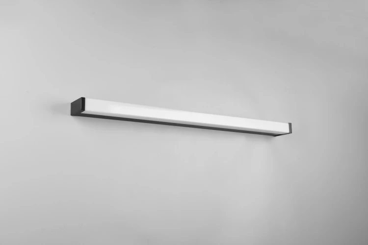 283817932_1.jpg