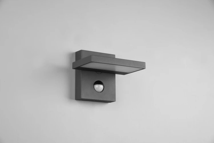 226369142_4.jpg