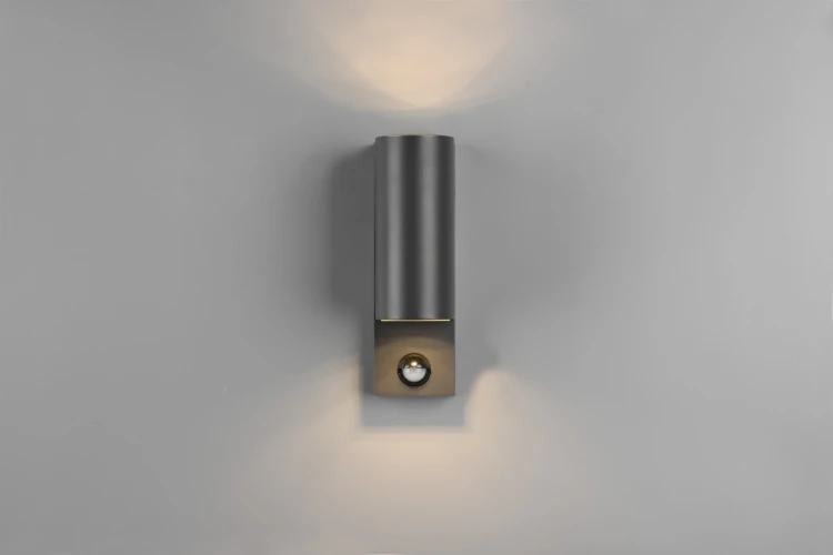 214260242_1.jpg