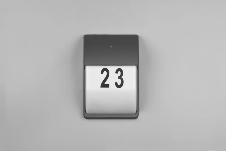 212160242_8.jpg