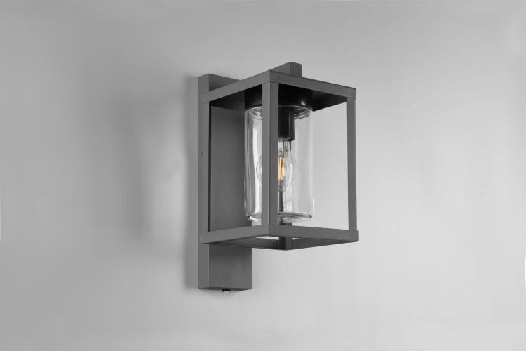 212060142_5.jpg