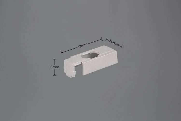703787_d.jpg