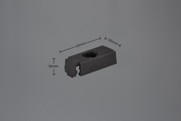 703732_d.jpg