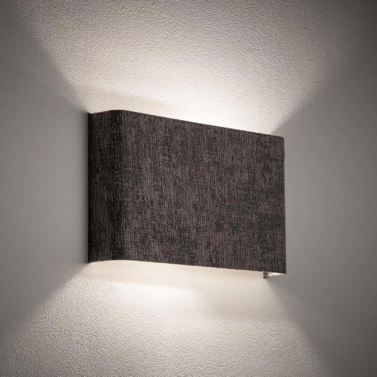 5eb78cec8c4d3a9faa003f82f12c63e9.jpg